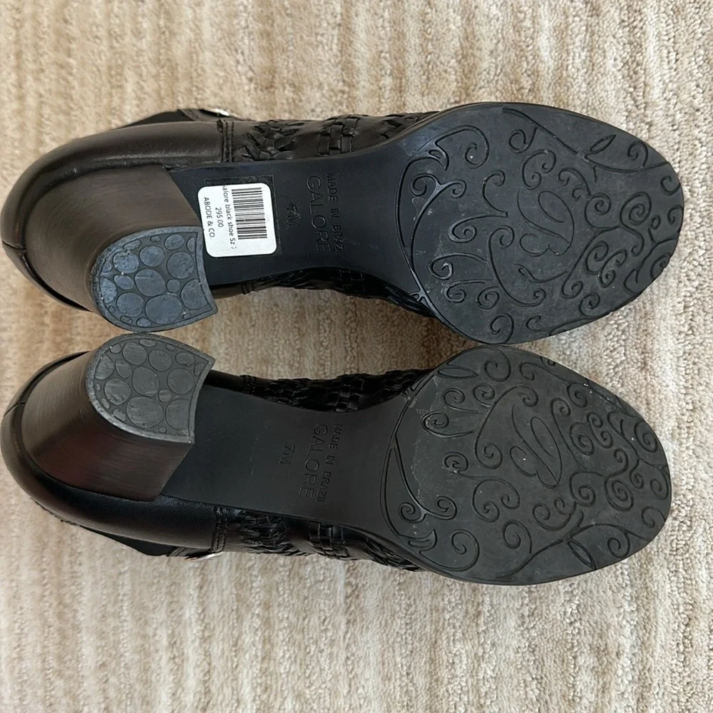 Like New: Brighton Woven Galore Boots Black Asmara Leather Ankle Boots Size 7